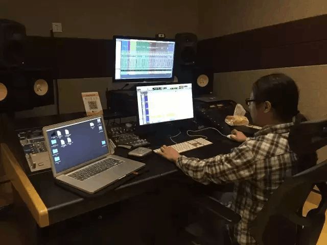 胡同里的錄音棚,一家每個(gè)人夢(mèng)想中的音樂工作室