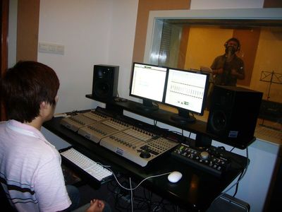 錄音藝術(shù)的業(yè)務(wù)培養(yǎng)與錄音制作 從理論到實(shí)踐的系統(tǒng)性構(gòu)建